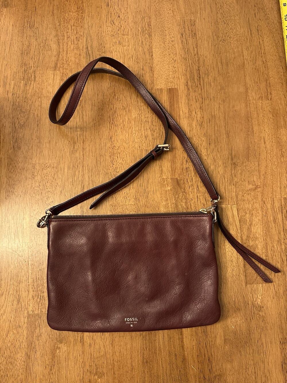 Fossil Burgundy Leather Crossbody Handbag Zip Close Minimalist Designer Classic